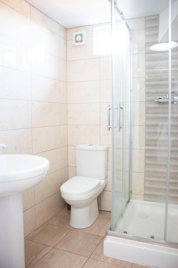 Town Centre Apartment With Free Parking Loughborough Exterior photo